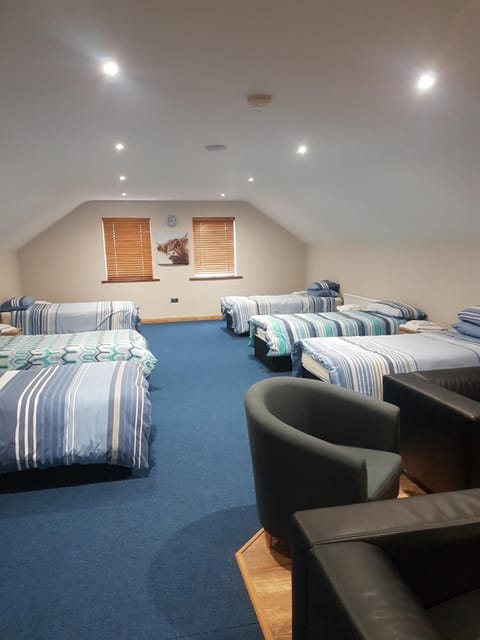 Reubens Loft for 1 to 6 person Family 4 miles outside Portrush Bushmills Coleraine Ballymoney Apartment in Northern Ireland