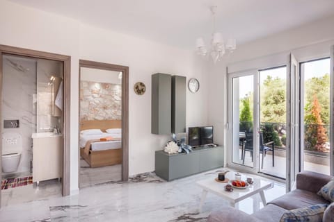 Valeri luxury stone deluxe apartment Condo in Chaniotis