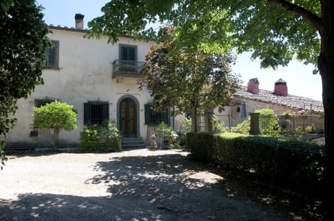 Property building, Facade/entrance, Garden