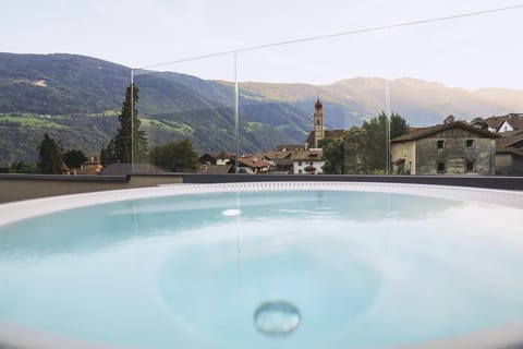 Natural landscape, Hot Tub, View (from property/room)