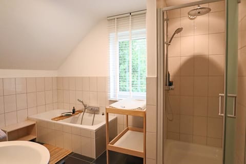 Shower, Bathroom, Bath