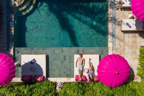 PinkPrivate Sanur - for Cool Adults Only Alojamiento y desayuno in Denpasar