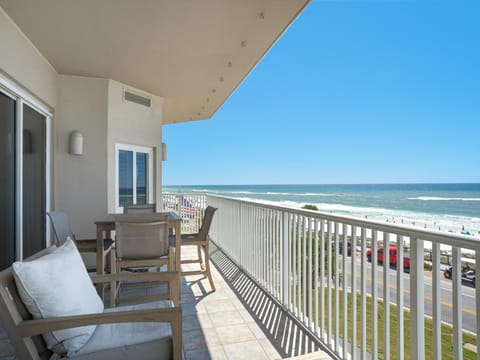 The Empress 404 by Newman-Dailey House in Miramar Beach