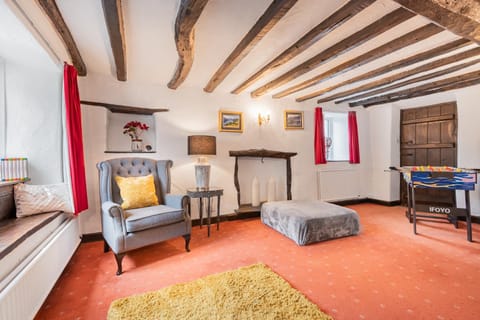 Burrow Cottage House in England