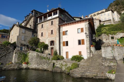 Casa Rosa Apartment in Province of Lecco