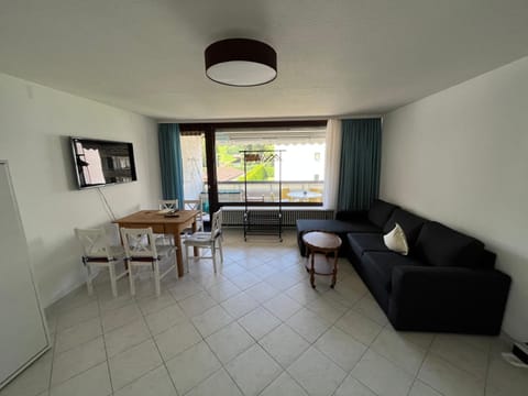 TV and multimedia, Seating area