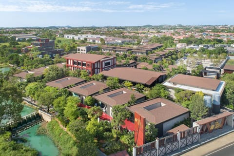 Property building, Bird's eye view