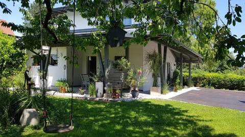 Garden, Balcony/Terrace, Seating area