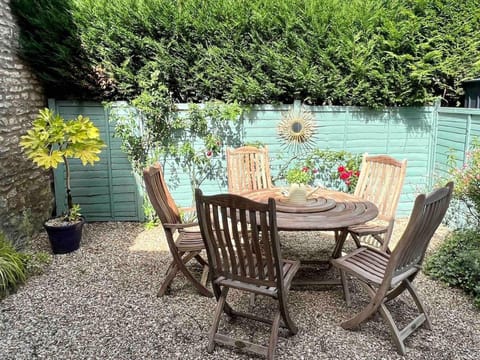 Apple Cottage - Central Frome - Outdoor Space Casa in Frome