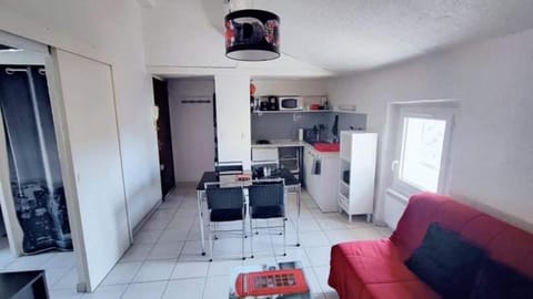 T2 meublé Toulon côte azur - 4 personnes max Apartment in Toulon