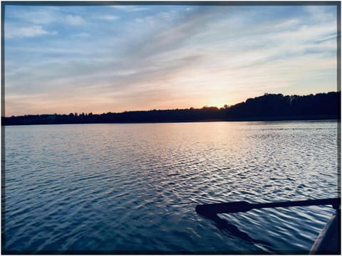 Nearby landmark, Natural landscape, Canoeing