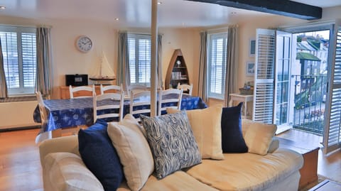 Harbourside Apartment Condo in Mevagissey