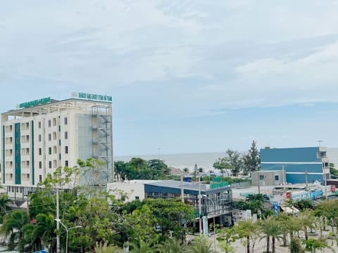 Natural landscape, City view, Location