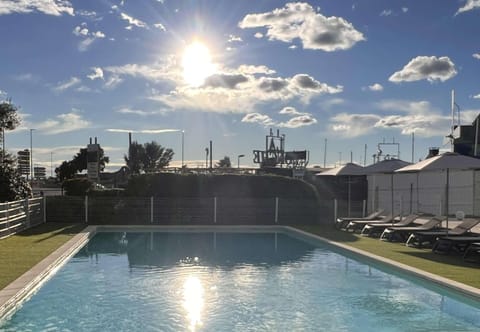 Pool view, Swimming pool