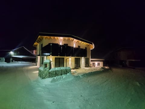 Property building, Winter