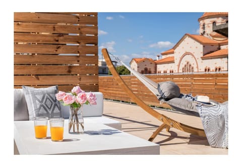 Patio, Summer, BBQ facilities, View (from property/room), Seating area, City view, Garden view, Landmark view, Street view, Quiet street view