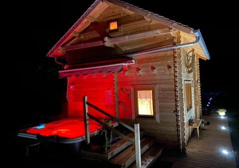 Chalet & SPA sur la Côte Fleurie House in Normandy