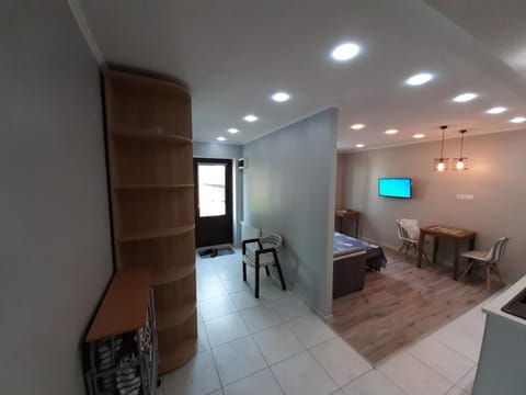 Апартаменты с террасой и гаражом Apartment in Odessa