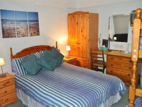 Rob Roy Guest House Bed and Breakfast in Folkestone