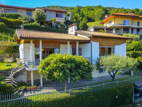 Property building, Garden view