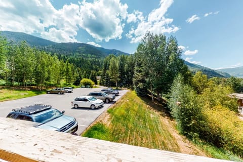 Wren House Comfort Apartment in Vail