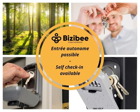 Palm house Sauna city center ideal Insead Apartment in Fontainebleau