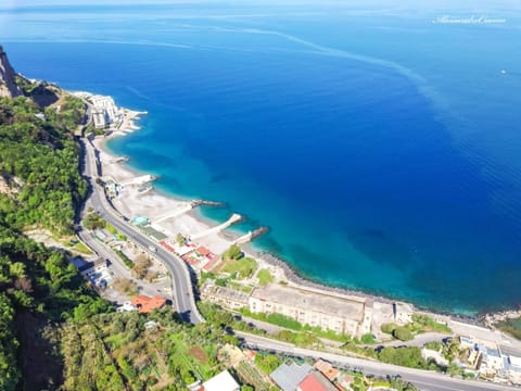 IL RIFUGIO di Pozzano Apartment in Castellammare di Stabia