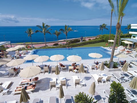 Pool view, Sea view, Swimming pool