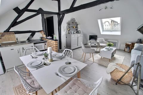 Paradis des poutres - Rénové & Centre-ville Apartment in Bourges