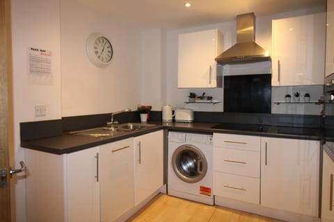 The Elm @ Short Stays Appartement in Basingstoke