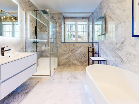 Villa Villa Vernice Gialla by Interhome Villa in Locarno