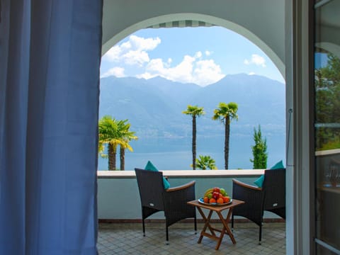 Villa Villa Vernice Gialla by Interhome Villa in Locarno