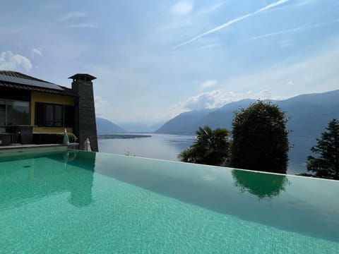 Holiday Home Panorama Lakeview Lago Maggiore by Interhome House in Ascona