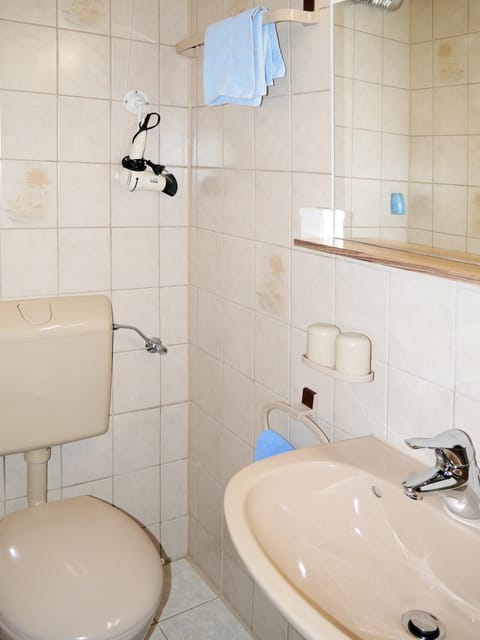 Gästehaus Alfred Klais Apartment in Mittenwald