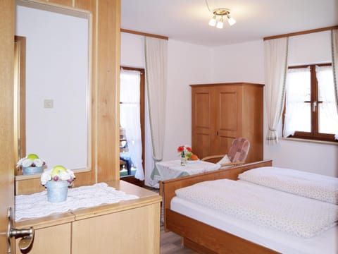 Gästehaus Alfred Klais Apartment in Mittenwald