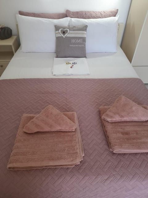 Xristinas Rooms Apartment in Crete