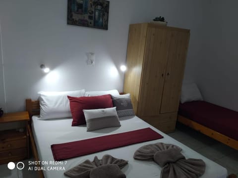 Xristinas Rooms Apartment in Crete