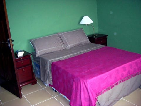 Jamaica Inn Guest House Bed and Breakfast in Ghana