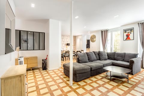 180 Suite Eden, Luxury APT at Sacré Coeur Apartment in Paris