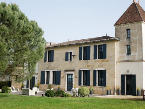 Property building, Spring, Garden, Landmark view