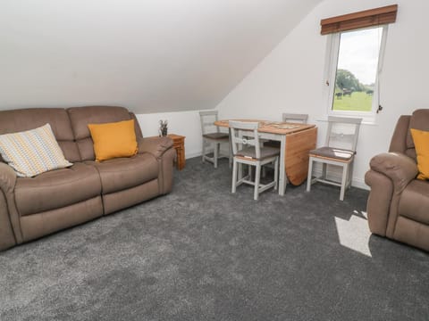 Little Valley View Apartment in England