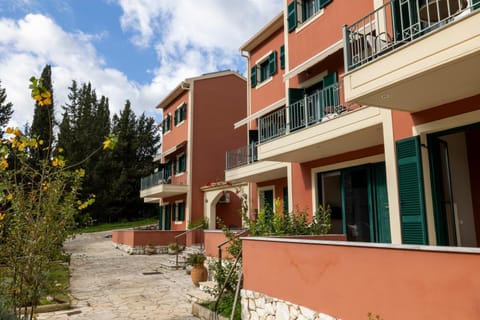 Vivi's Apartments Condo in Agia Effimia