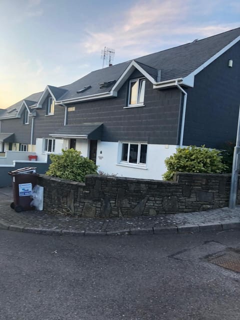 Feather bed 3 bedroom house House in Kinsale
