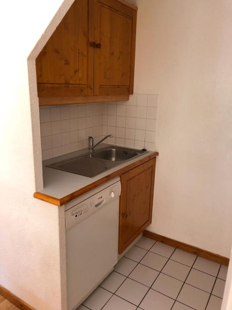 Résidence Saboia B32 Clés Blanches Courchevel Apartment in Les Allues