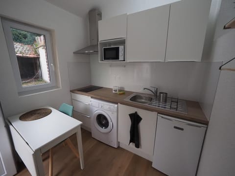 Appartement meublé 4 - 15 min Dampierre - 25 min Belleville - WIFI Apartamento in Gien