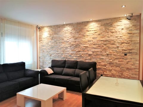 APARTAMENTO HUESCA Condo in Huesca