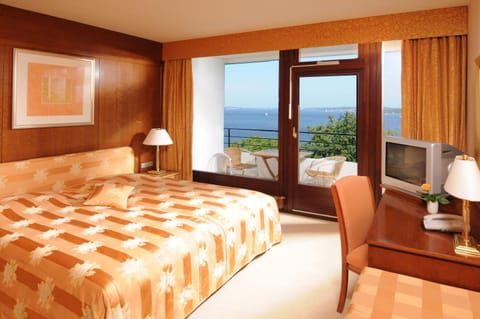 Bedroom, Sea view