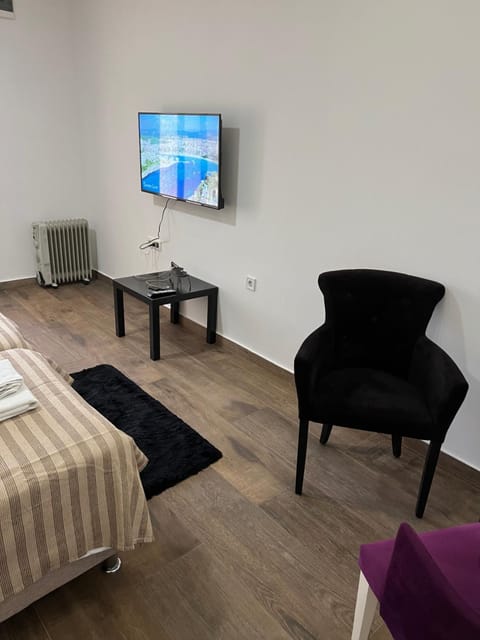 Studio apartment Vukcevic 2 Apartment in Podgorica Municipality, Montenegro