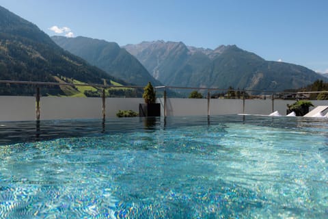 Swimming pool, Open Air Bath