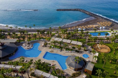 Bird's eye view, Pool view, Sea view